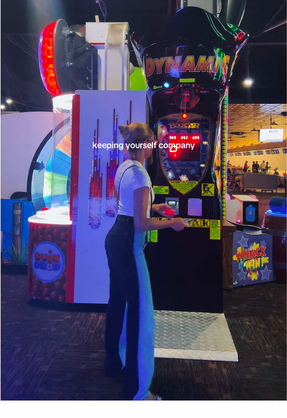 okay but what am I naming the pink duckie I won #dayinthelife #single #fyp 