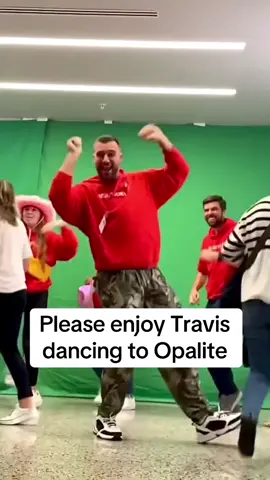 Please enjoy Travis dancing to Opalite 🕺🏼 #traviskelce #dance #music #taylorswift #opalite 