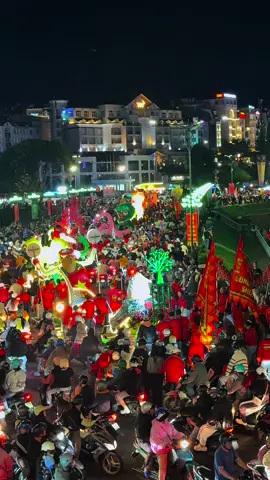 Trung thu Đà Lạt cỡ này,Trung thu chỗ mọi người như nào rồi ạ 😍#trungthu #dalat #dalatdidau #toursanmaydalat #sanmay 