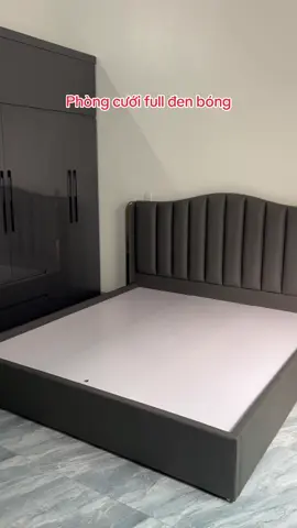 🤵‍♂️👰🏻 Có gu là đâyyy ...Phòng cưới gồm Tủ cao cấp ,Giường gỗ bọc Nỉ , bàn phấn nhập khẩu có loa sạc ..#phòng_ngủ_đẹp #phòngngudep #phòngcuoidep #cưới #bắcgiang98 #tủquanaonhuacaocap #xuhuongtiktok #146xươnggiang 