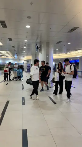 siyuuu👋🏻#marcmarquez #alexmarquez #motogp #mandalikamotogp 