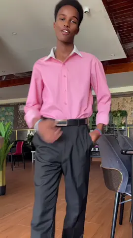 Ilhaii safoww intuu saaro waDnaha ❤️👸🏽.   #80k fallow iso DhaHa wa codsi 🙌🏾.   