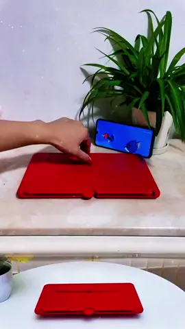 The phone hack you didn’t know you needed 📱🍿 #TikTokMadeMeBuyIt #PhoneHack #MiniTheater #ScreenMagnifier #BingeWatchBetter #LifeChanger #DealAlert #GadgetGoals