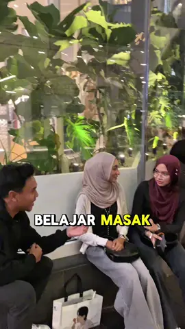 Gurau je kot jawapan tu 💁🏻‍♀️ #socialexperiment #publicmentality #fyppppppppppppppppppppppp #foryoupage #malaysiacore 