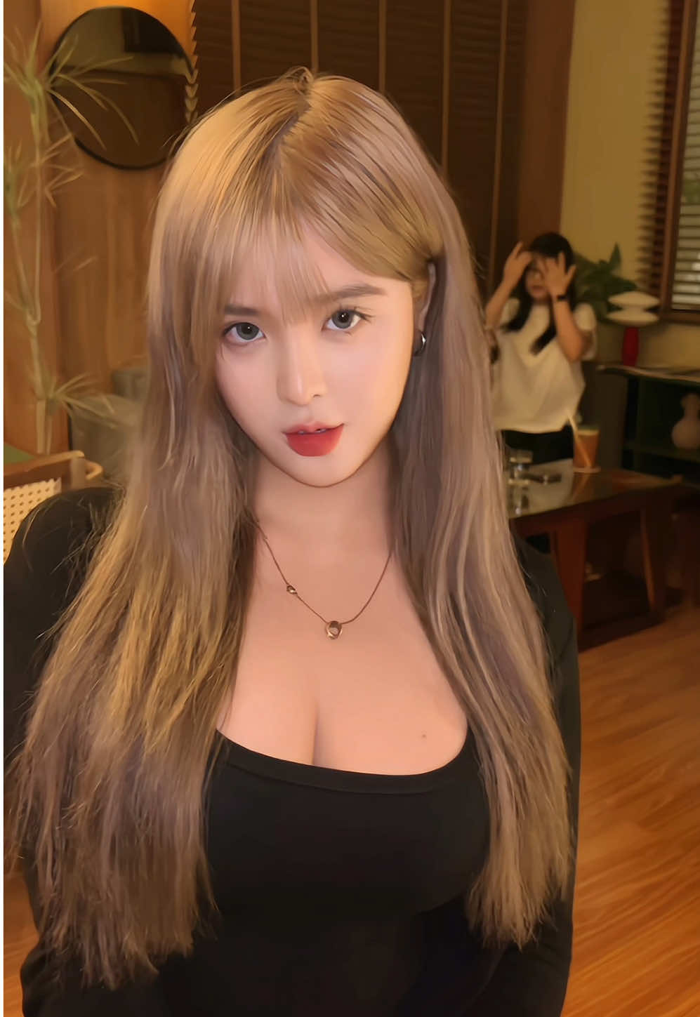 Kệ nhắm mắt iu lun