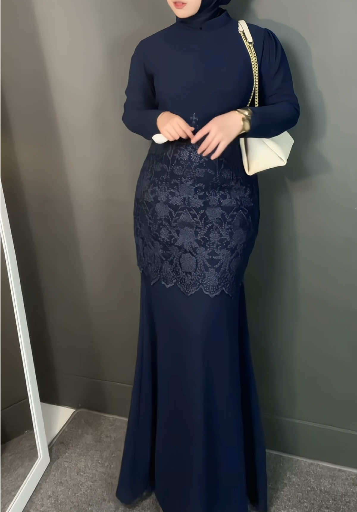 Aku pake navy motif 1 ya ka 😊 #fyp #bajukurung #bajukurungmoden #bajukurungcantik #bajumelayu 
