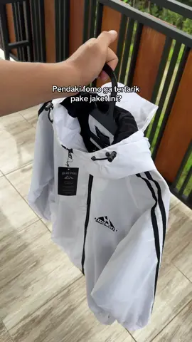 Mountain date pake jaket ini beuh romantis banget 🤩 #jaket #jaketgorpcore #pendakigunung #pendakiindonesia 