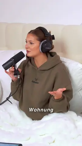 habt ihr für dieses jahr ein visionboard gemacht & sind dinge davon schon in erfüllung gegangen? 🩷 #feli #podcast #videozeugs #lifeisfelicious #visionboard 