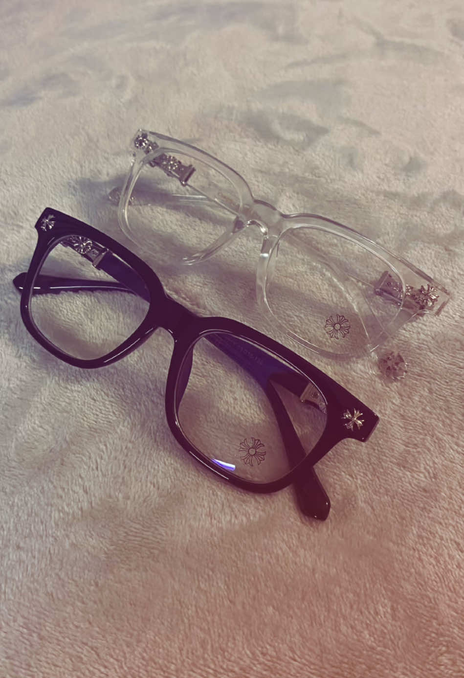 Is this real beauty? 😮‍💨 #chromehearts #chromeheartsglasses #bluelightglasses #glasses 