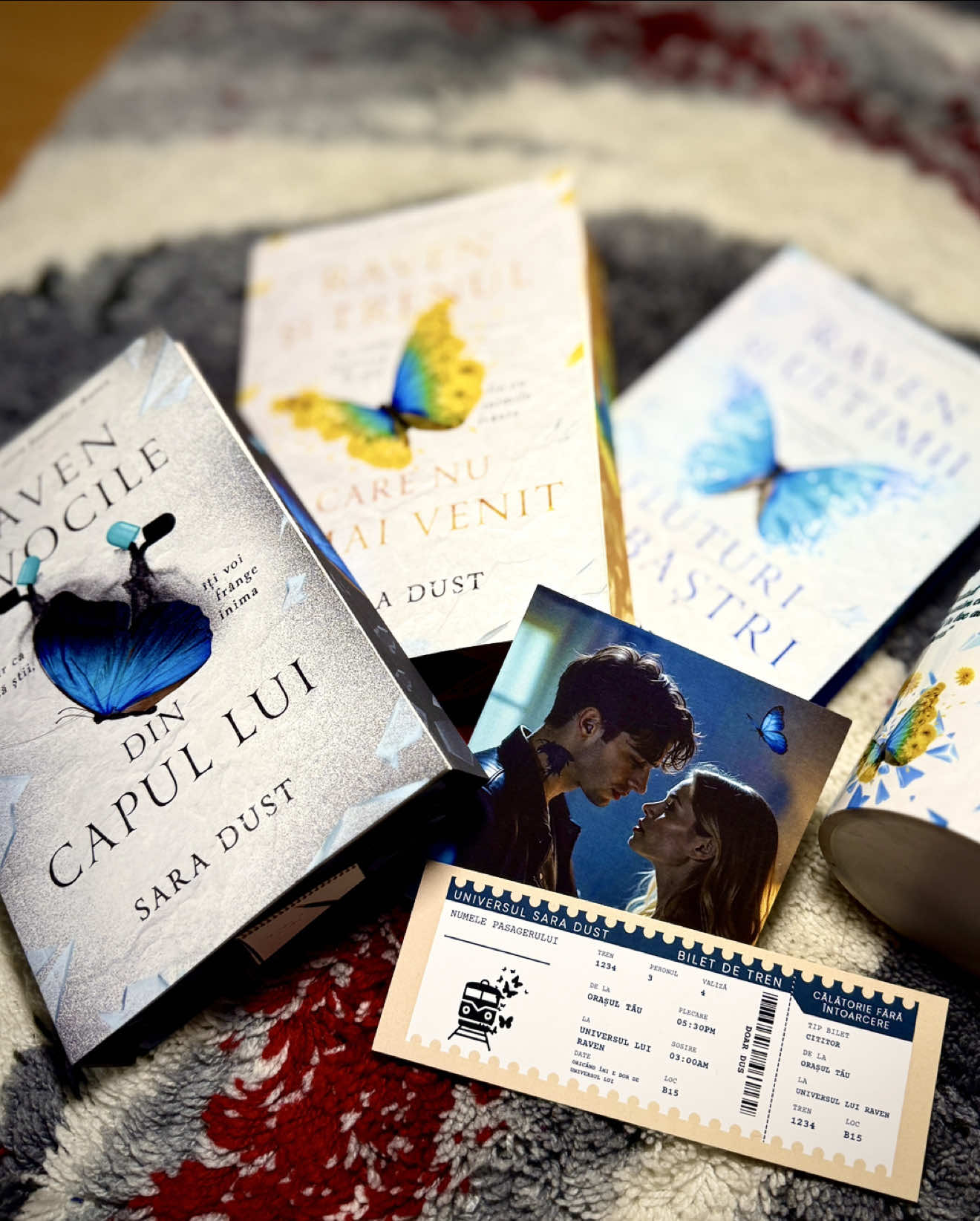 Welcome back to my Fary Tale 🦋✨🤍 #dust #saradust #fyp #readers #booktook @Sara Dust @BookBite.ro 
