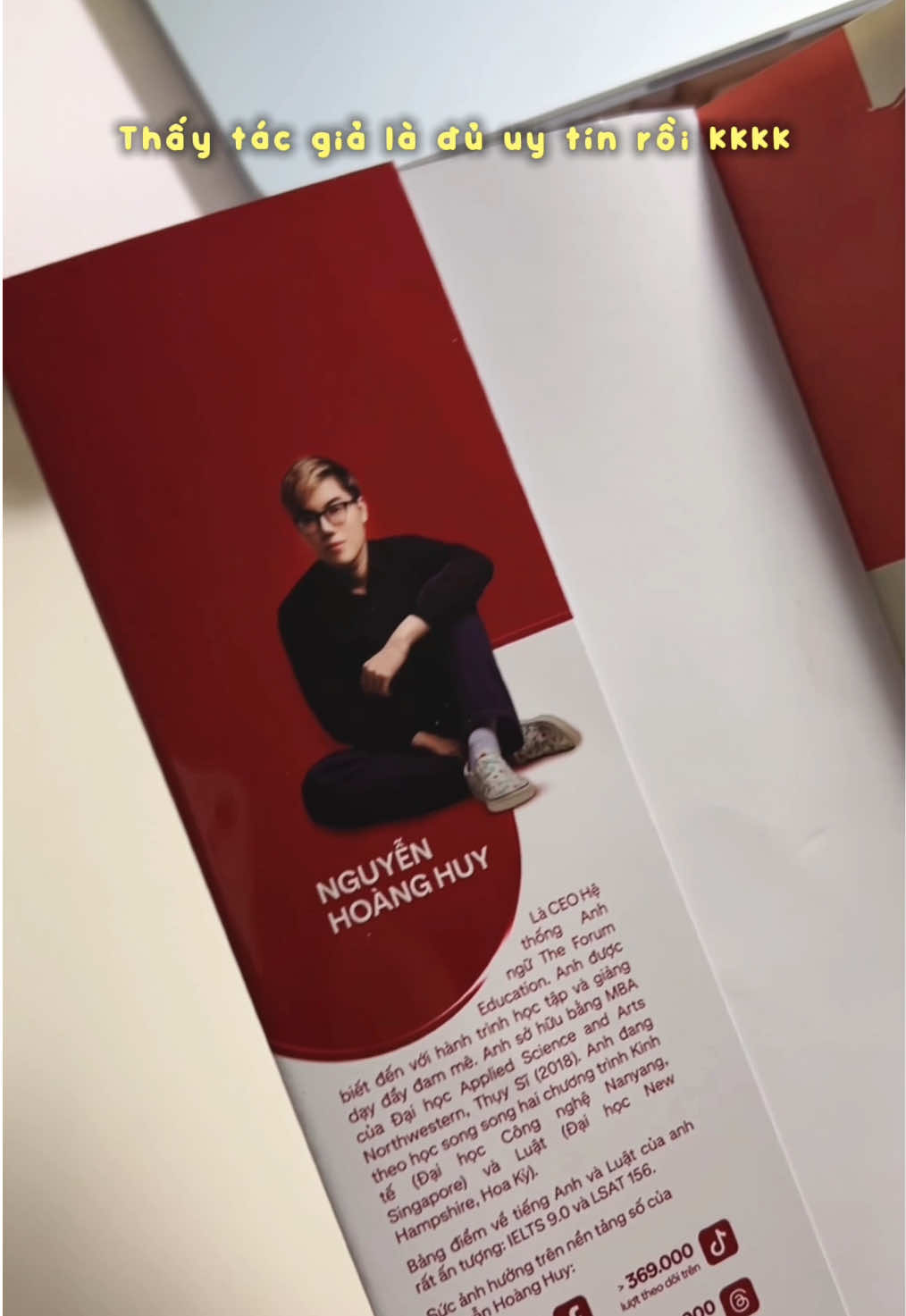 Sách IELTS WRITING của @Huy Forum có đưa ra những kỹ thuật viết cho Task 2 siu đỉnk lun á✨ Múc lẹ thoi mí mom  #huyforum #ielts #xuhuong #tienganh #fyp 