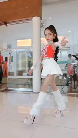 อุ๋มอิ๋ม ศุภรดา ♥️ #ประกวดเดินแบบเด็ก 