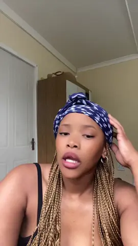 Practicing my acting skills cause le ngikuyo manje is not what I signed up for 😭😂