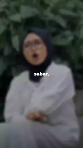 Rungokno, tembangan manisku. ♪ SABAR @latasya_aulia #latasya #sabar #sadewok #lagujawaviral #musikgram__ 