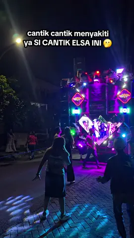 tanggapanmu bolo karo sound iki jan pehhh bassss kerri @sicantik_elsa_audio_mlg  #soundhoreg #tejowangicarnival2025 #sicantikelsaaudio 