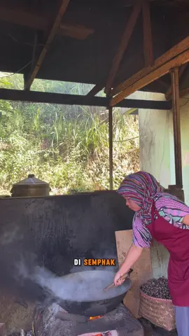 Tutut and titit lakhap malayakhaaaappp kaphunhaaaaap sawadikhaaappp