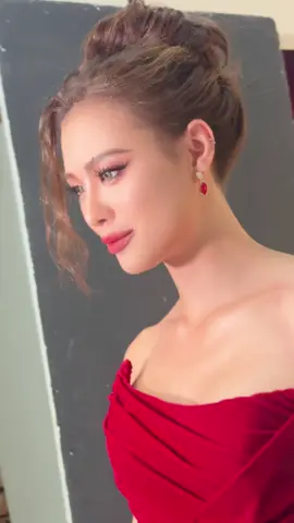 Missglobethailand @CHERAIM (เฌอเอม)   Mua @chokun.mua  Hair@sodice bt ✨ #แต่งหน้านางงาม #ช่างแต่งหน้านางงาม #แต่งหน้าประกวดนางงาม #มิสแกรนด์ไทยแลนด์ #มิสยูนิเวิร์สไทยแลนด์      ✨          