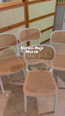 Finally dapat juga tukar kerusi meja makan dekat rumah! 🥹 Cantiknya kerusi muji ni,Kukuh tau yg ni. Yg suka muji style korang mesti suka. 😍 beli combo jimat banyak tau! 🫶 #kerusi #kerusimejamakan #rattanchair #chair #barangrumah 