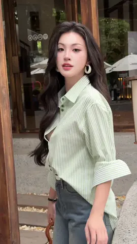 Outfit 10 điểm #newarrivals #sominu #jeans #shirt 
