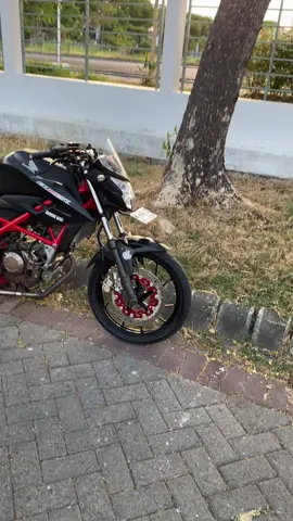 tutor gantengin v2#promoseruweekend #cb150r #cb150komorodstyle #k56 #cb150rminimalis 