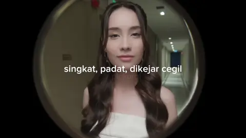 diatas si khemjira masih ada si pat🤣🖐🏻 #fyp #poisonouslovetheseries #ginnyjayna #ginnynatnicha #jaynaangelina 