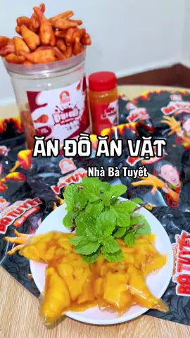 Giờ này ông bà nào chưa ăn đồ ăn vặt Nhà bà Tuyết điểm danh nào??? #reviewanngon #review #nhaoanhday #combotrian #ancungbatuyet 