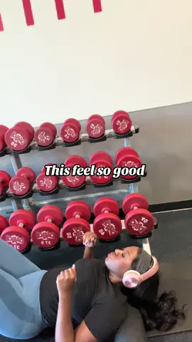 Favorite part sometimes I go just to do this #zyxcba #stretching #foamrollers #meditation 