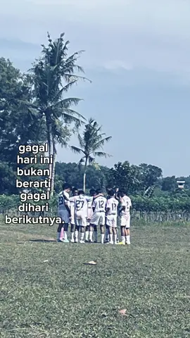 try more. #lose #semifinal #pemainbola #JOYAFC #fyppppppppppppppppppppppp @JOYA FC 