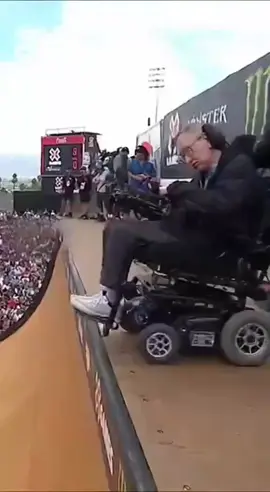 #stephanhawking #skateramp #funny #fyp #wheelchair