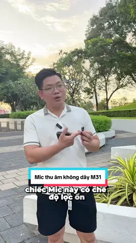 Mic thu âm không dây M31 - trợ thủ đắc lực cho anh em làm Vlog, Review hoặc livestream bán hàng #micthuamkhongday #micthuamchodienthoai #micthuamlivestream #m31 