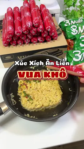 Cày phim đêm k thể thiếu món này #minhlaanh0410 #foodreview #xucxichanlien #xucxichvuakho #vuakho 