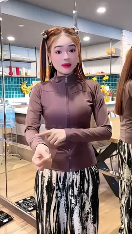 Áo khoác Nữ Tập Gym Yoga #aokhoacnu #aokhoactap #thoitrangnu #aotapgym #xuhuong 