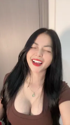😂