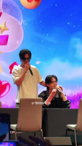 คุณหนูต้าและพี่บอดี้การ์ดเพิร์ธ  #PerthSanta #เพิร์ธแซนต้า PERTHSANTA DOMIIA FNV FS #GMMTVFANIVALxPerthSanta