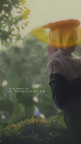 Cinematic Graduation Session of Ria Amalia Info pricelist link bio Atau 085761298590 #fotowisudaoutdoor #cinematicgraduation #cinematicwisuda #fotowisuda #fotowisudamedan 