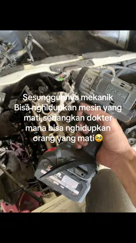 Itulah perbedaan mekanik sama dokter #mekanikmudah #melaniktiktok #fyp #fypdong 