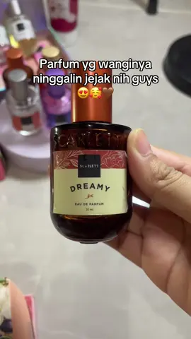#eaudeparfum #scarlettwhitening #fyp 