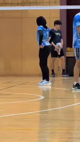 di kasih hari minggu buat istirahat, malah cari kesibukan 😂 #fyp #voli #tokyo #kartikaay 