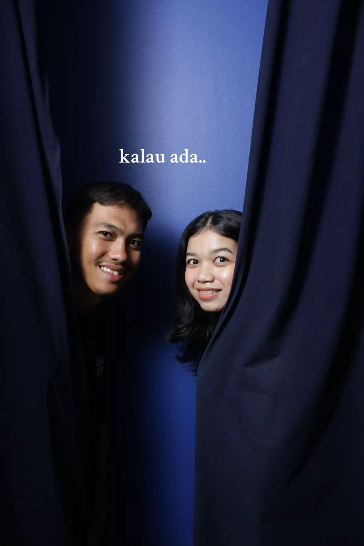 alamak inikah jatuh cinta sama photoboothnya @FOTOHOKKIE 😍❤️ #dateideas #photobooth #poseideas 