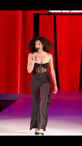 London fashion week 2025 teaming up with HOIfashoonweeklondon #lfw2025 #models #Runway #fashionshow 