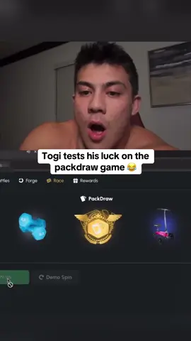 Togi tests his luck on the packdraw game 😂 #kickstreaming 