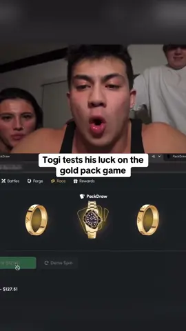 Togi tests his luck on the gold pack game #kickstreaming 