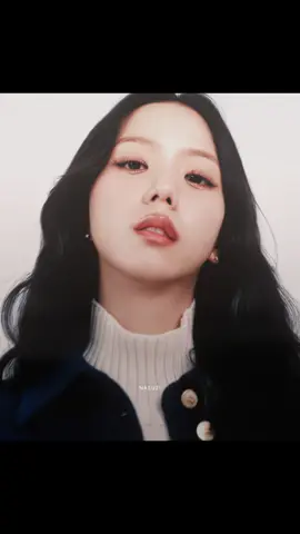 she looks stunning #jisoo #jisooedit #jisookim #blackpink #blackpinkedit 