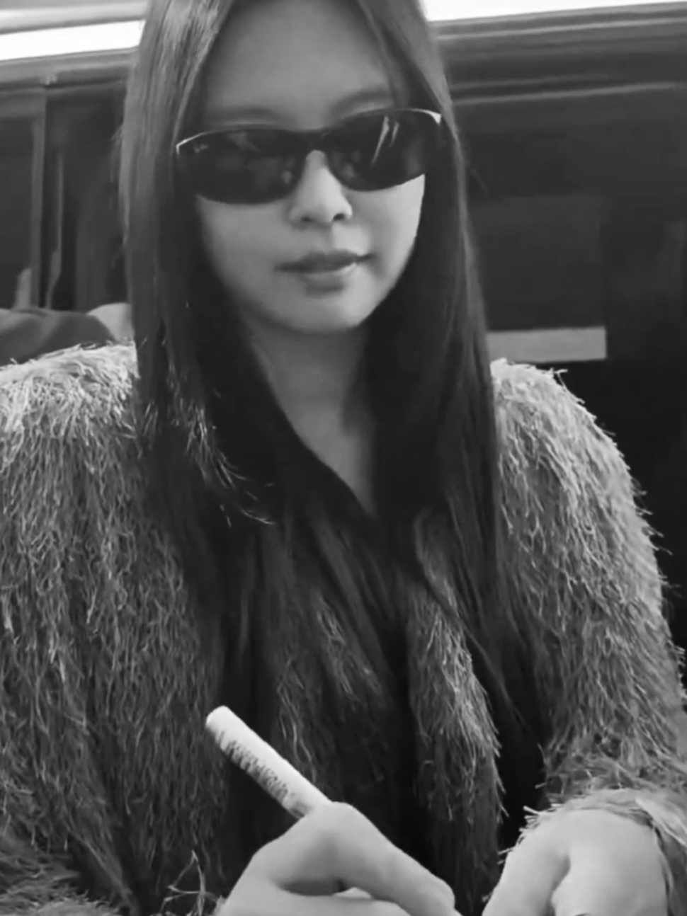 Jennie at Paris Fashion Week 2025 #Jennie #Parisfashionweek #pfw #Kimjennie #Chanel 