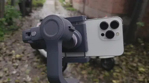 Chủ đề hôm nay sẽ là Apple X DJI #zhenghemyth#dji#gimbal#apple#iphone