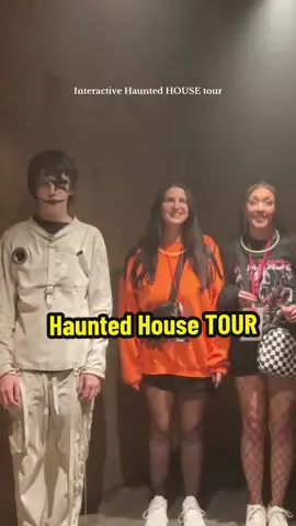 Interactive Haunted HOUSE tour 👻🎃 @ScreamAGeddon #hauntedhouse #interactivehauntedhouse #florida #housetour #spookyseason @megs 