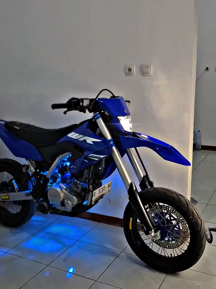 🫦 #wr155 #wrsupermoto #yamaha #supermoto