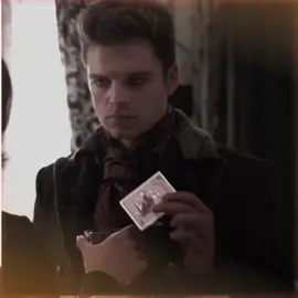 halloween month 😋 (please ignore the glitch) #srhm1ler #sebastianstan #jefferson #madhatter 