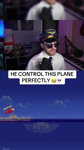 HE CONTROL THIS PLANE PERFECTLY 😂💀 #streamer #kick #pilot #plane 