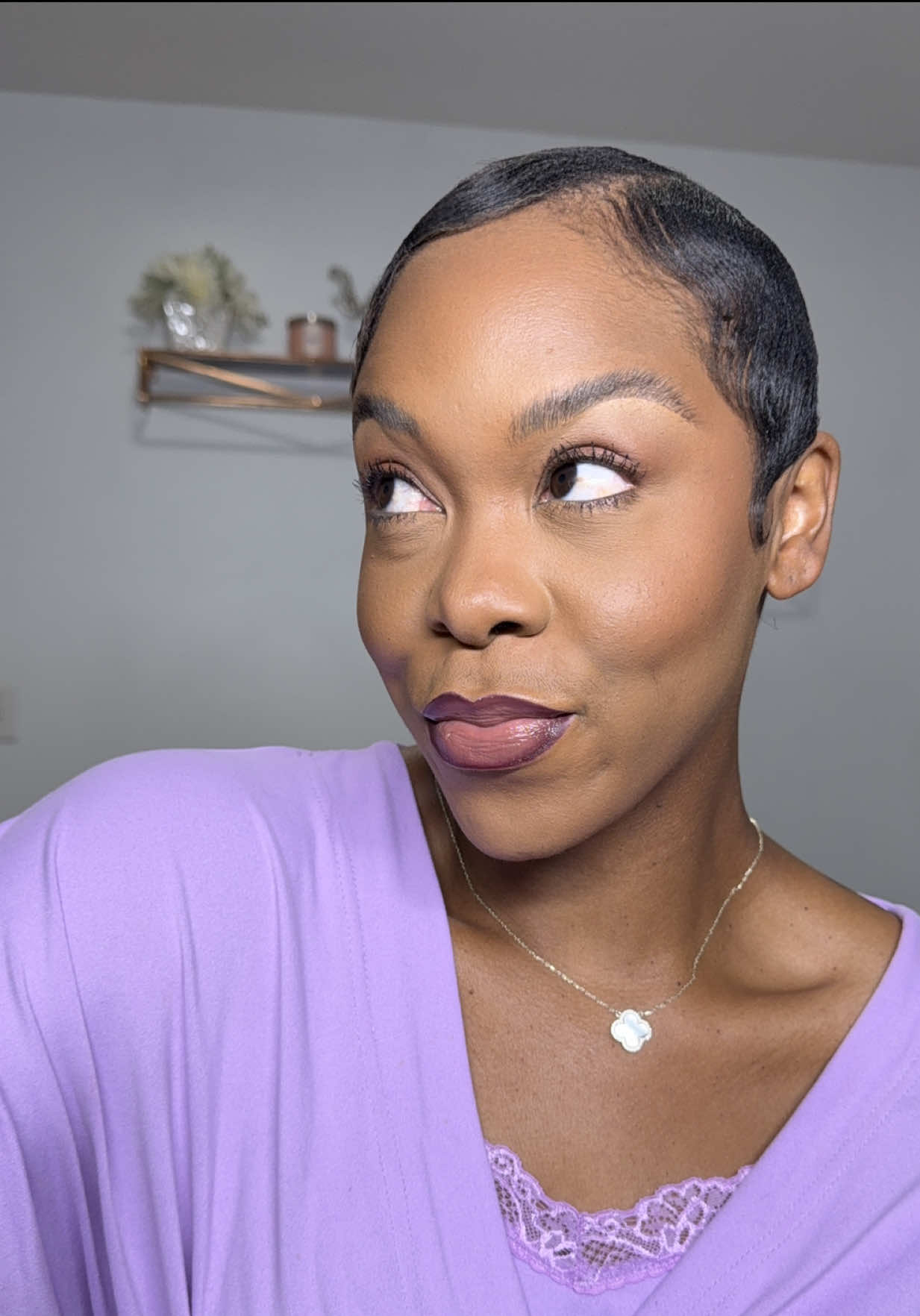 Replying to @Quietly Seni 🎀🫧  I love to swipe a bronzer across my lid  @NYX Professional Makeup Butter Melt Bronzer in #6  #easyeyeshadow #bronzer #easymakeup 